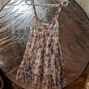 Gorgeous rosey floral dress Sz XS Abercrombie